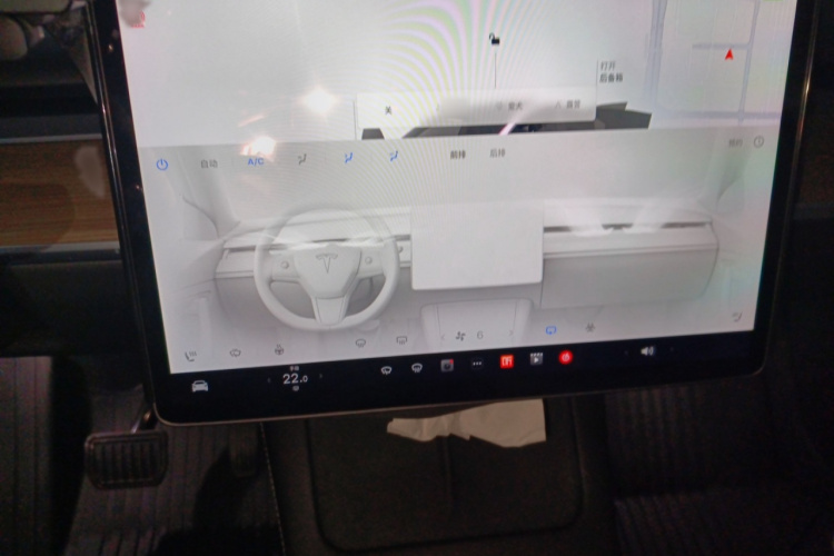 特斯拉 Model Y 2022款 后轮驱动版局部细节16