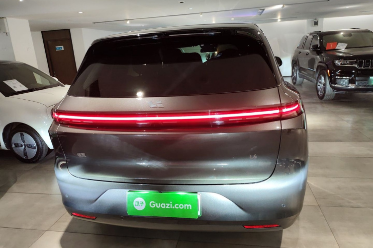 理想汽车 理想L6 2024款 Pro车身外观6