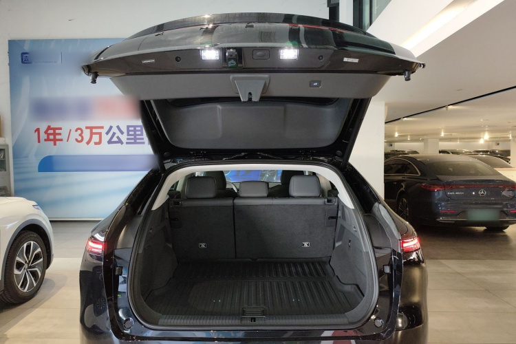 小鹏G6 2025款 625 长续航 Max 旗舰版机舱底盘23