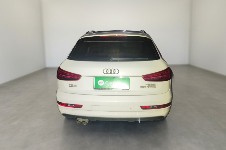 奥迪Q3 2017款 30 TFSI 风尚型车身外观6