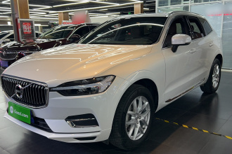 沃尔沃XC60 2021款 T5 四驱智逸豪华版