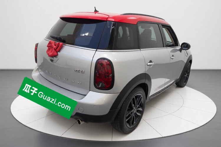 MINI Countryman 2016款 1.6T COOPER ALL4 Fun装备控车身外观7