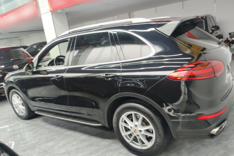 保时捷 2015款 Cayenne 3.0T车身外观6003