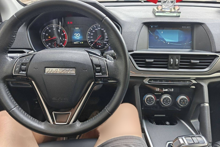 哈弗H6 2018款 红标 运动版 1.5T 自动两驱精英型中控内饰7002