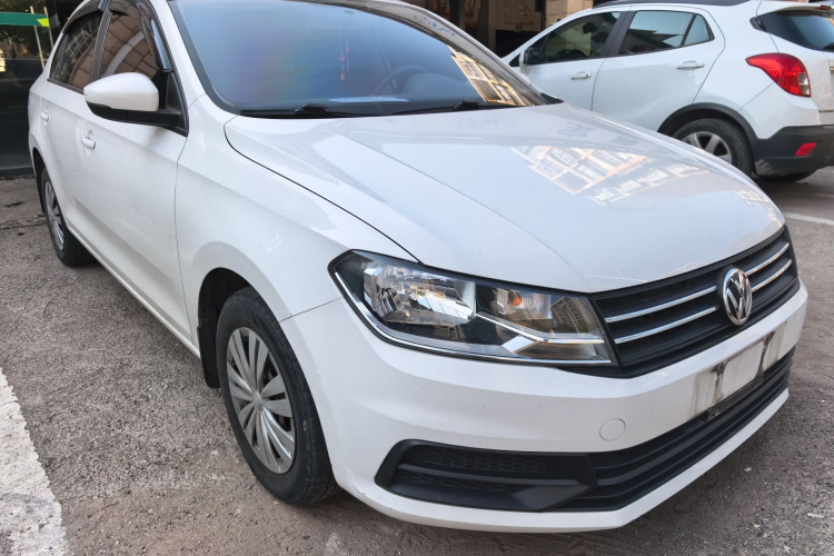 大众 桑塔纳 2019款 1.5L 手动风尚版 国VI车身外观6002