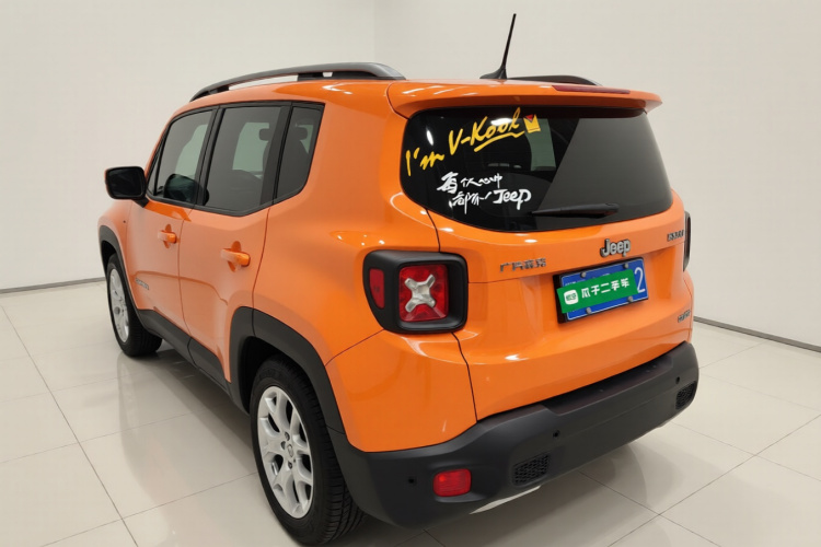 Jeep 自由侠 2016款 1.4T 自动劲能版+车身外观5