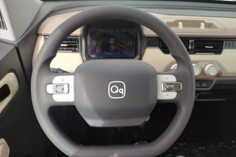 奇瑞新能源 QQ冰淇淋 2025款 155km 圣代版局部细节13