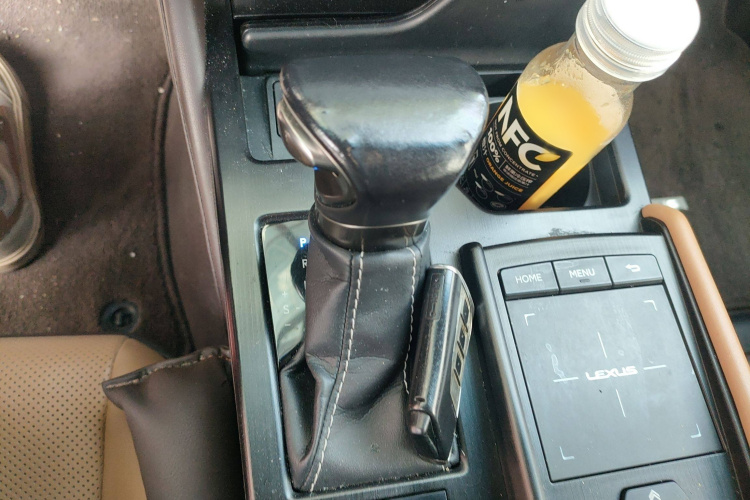 雷克萨斯ES 2018款 200 卓越版 国VI局部细节18