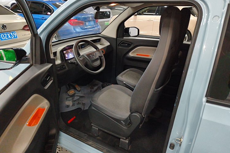 五菱汽车 宏光MINIEV 2020款 自在款 磷酸铁锂中控内饰20