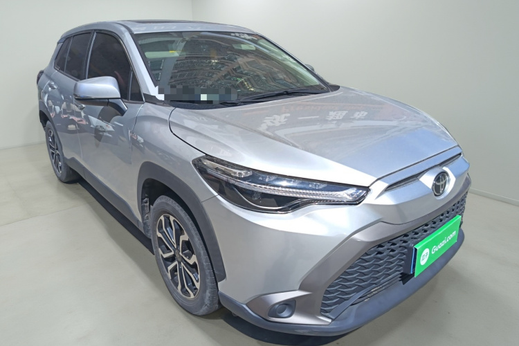 丰田 锋兰达 2022款 2.0L CVT豪华版车身外观3