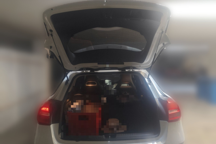 奔驰GLA 2016款 GLA 200 时尚型中控内饰23