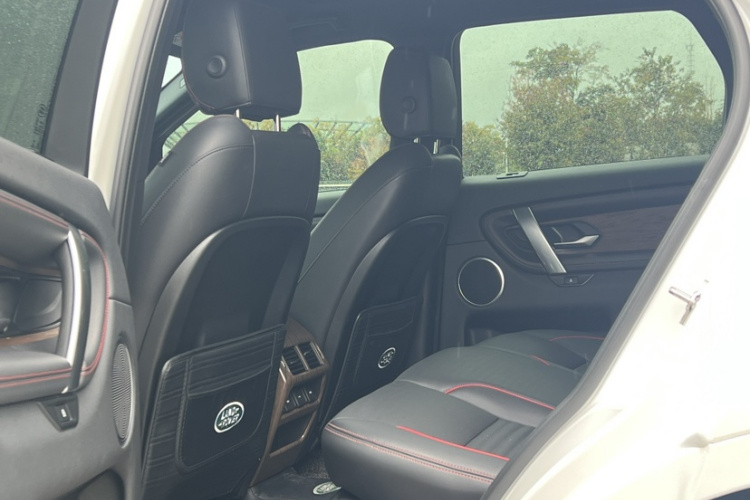 路虎 发现运动版 2020款 249PS R-Dynamic 性能版中控内饰7002