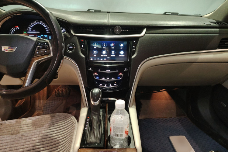 凯迪拉克XTS 2018款 28T 技术型局部细节16