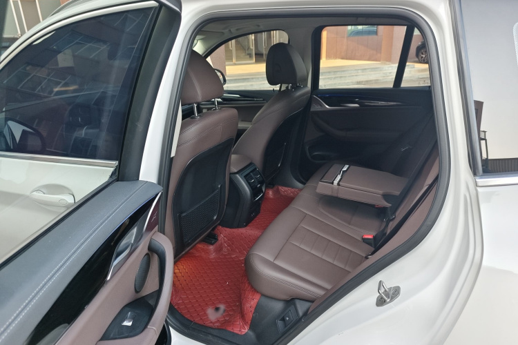 宝马X3 2021款 xDrive25i M运动套装中控内饰7002