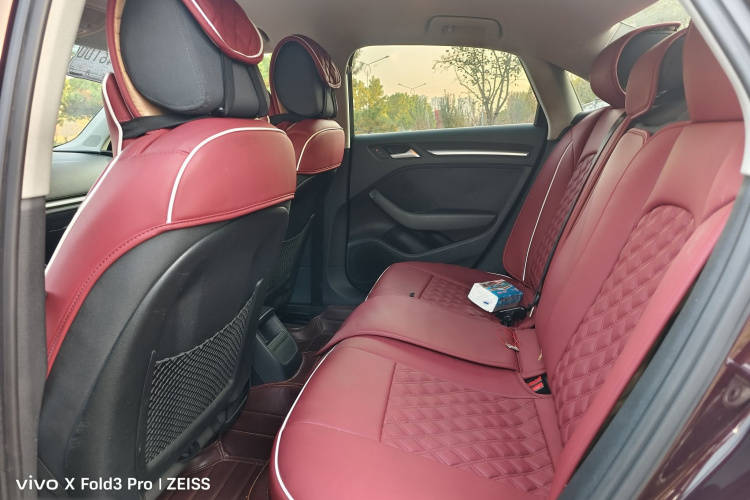 奥迪A3 2014款 Limousine 35 TFSI 自动进取型中控内饰7003