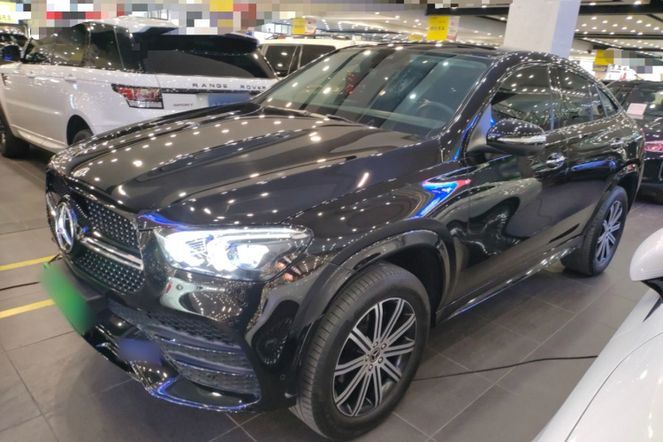 奔驰GLE 2022款 改款 GLE 350 4MATIC 轿跑SUV 豪华型车身外观4