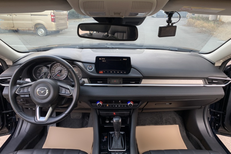 马自达 阿特兹 2020款 2.0L 蓝天豪华版中控内饰7013