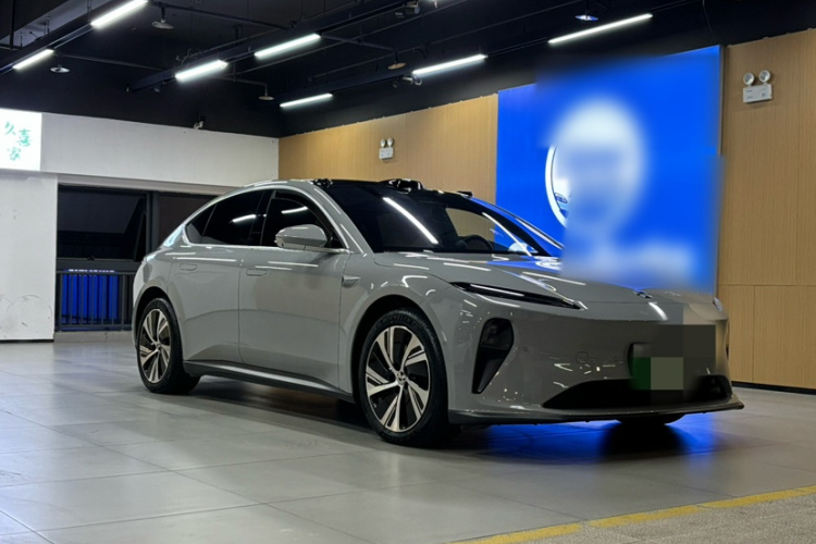 蔚来ET5 2022款 75kWh车身外观6013