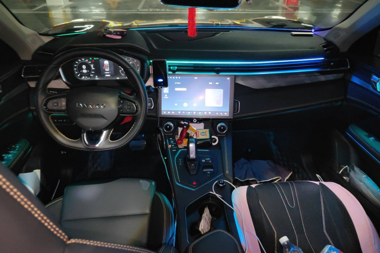 领克01 2023款 2.0TD 两驱亚运版中控内饰7002