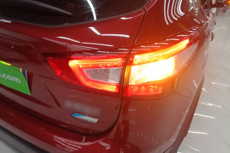 日产 逍客 2017款 2.0L CVT智享版 国V车身外观6006