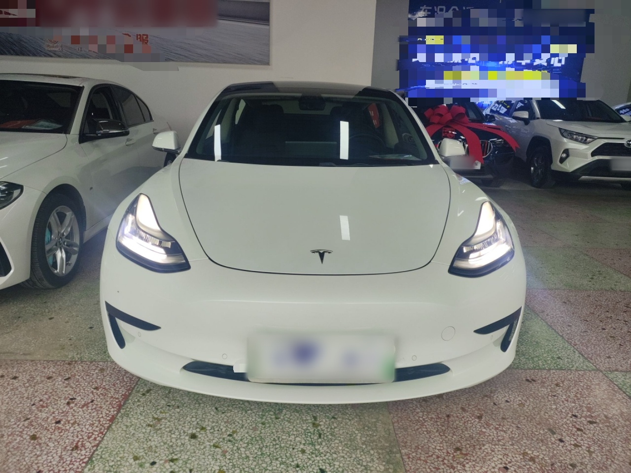 特斯拉 Model 3 2019款 标准续航后驱升级版