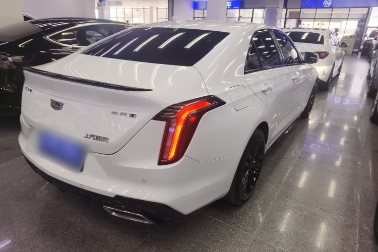 凯迪拉克CT4 2021款 28T 风尚型车身外观7