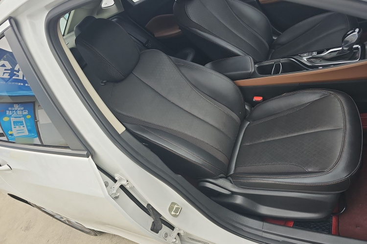 别克 威朗 2022款 Pro 533T 乐趣版局部细节41