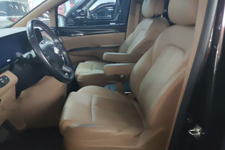 别克GL8 2021款 ES陆尊 653T 尊享型局部细节19