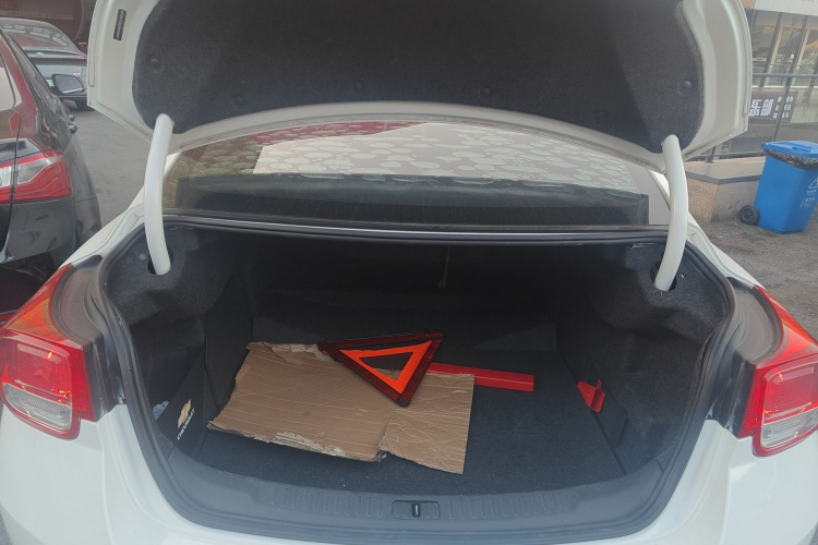 雪佛兰 迈锐宝 2014款 2.0L 自动豪华版局部细节23