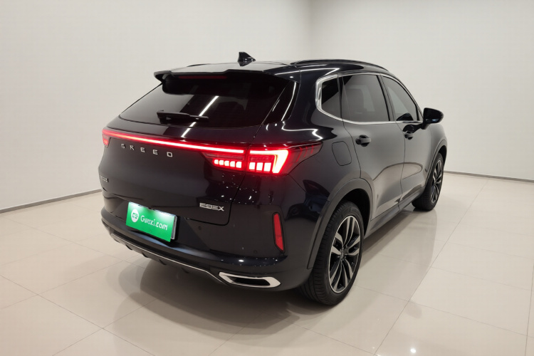 星途追风 2022款 凡尔赛版 1.6T DCT乘风起版车身外观7