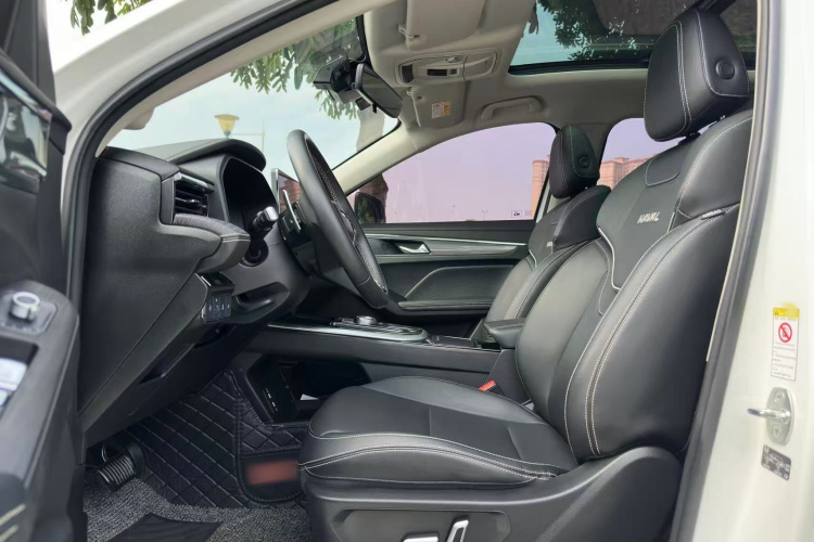 哈弗初恋 2021款 1.5T 自动大三版中控内饰7001