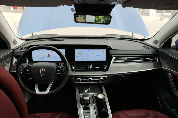 红旗HS5 2023款 2.0T 四驱旗领Pro版中控内饰12