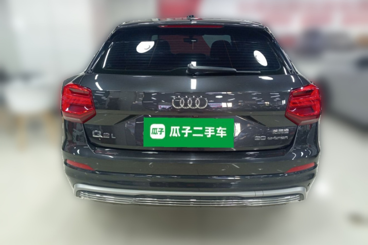 奥迪Q2L e-tron 2019款 Q2L e-tron 纯电智酷型车身外观6
