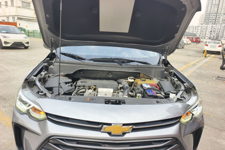 雪佛兰 沃兰多 2020款 轻混 530T 自动劲享版（5+2款）机舱底盘24