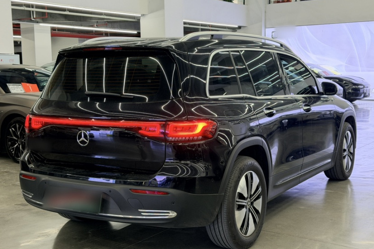 奔驰EQB 2022款 EQB 260车身外观6004
