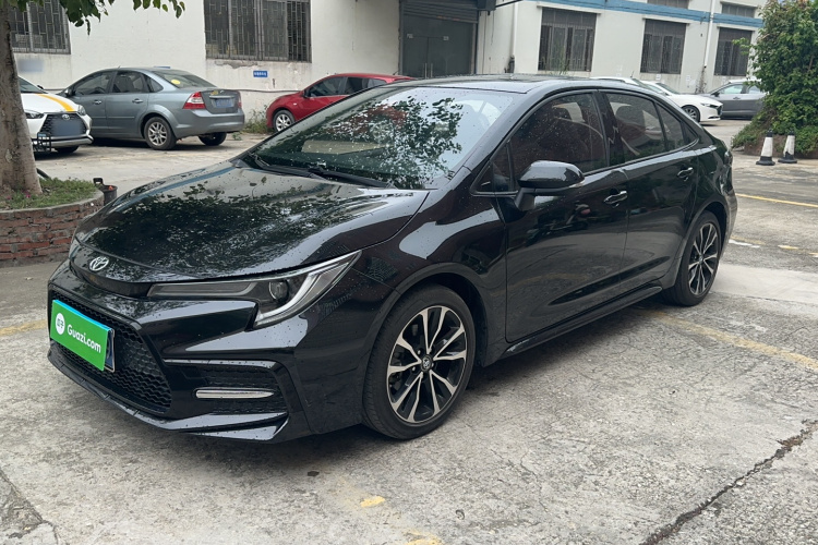 丰田 雷凌 2021款 185T CVT运动版车身外观6001