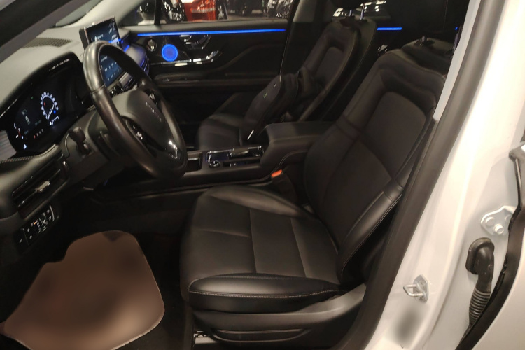 林肯 冒险家 2021款 2.0T 两驱尊享版局部细节19