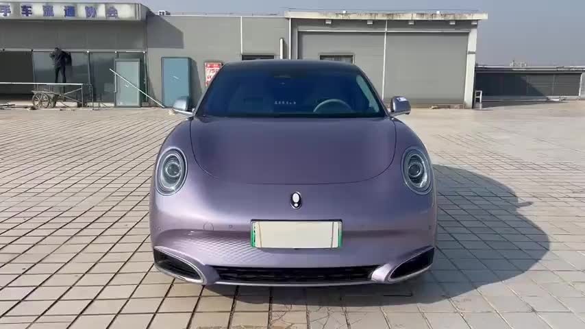 欧拉闪电猫 2022款 705km 长续航版实拍1