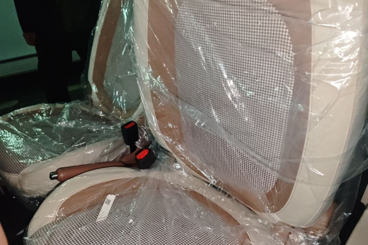 奔腾小马 2026款 222km 炫彩马中控内饰19