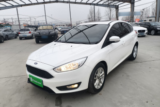 福特 福克斯 2018款 两厢经典 1.6L 自动风尚型智行版