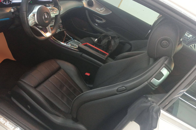 奔驰E级(进口) 2020款 E 260 轿跑车中控内饰19