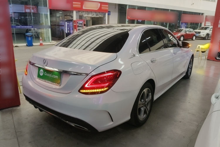 奔驰C级 2019款 C 260 L 运动版车身外观6005
