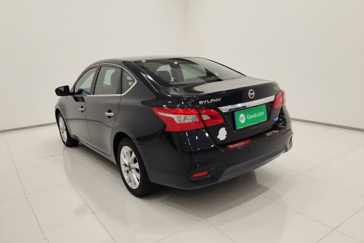 日产 轩逸 2019款 1.6XV CVT智联尊享版 国VI车身外观5