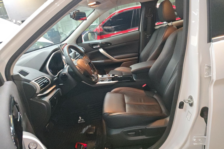 三菱 奕歌 2019款 1.5T CVT两驱梦想版 国VI局部细节19