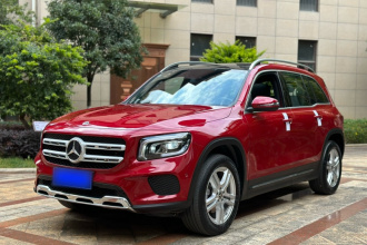 奔驰GLB 2023款 改款 GLB 200 时尚型