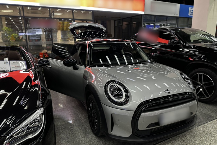 MINI 2023款 1.5T ONE车身外观6011