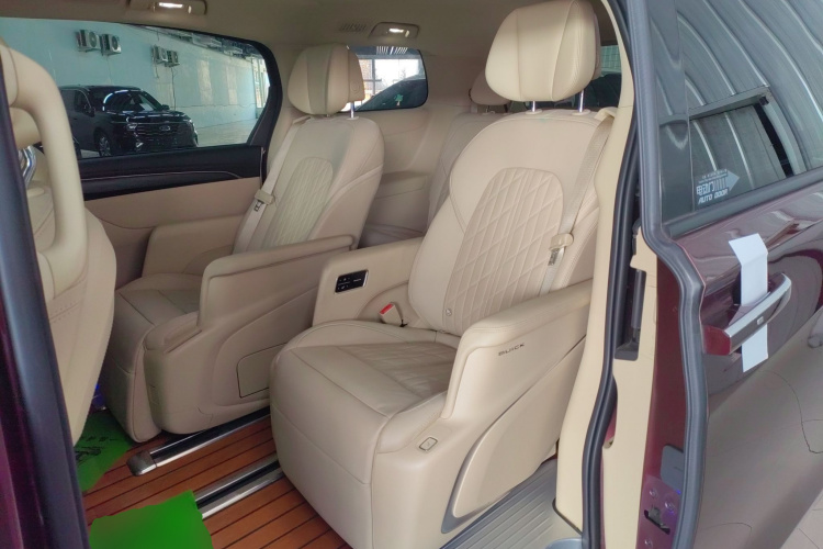 别克GL8 2022款 ES陆尊 653T 豪华型中控内饰21