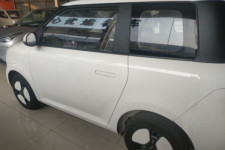 长安启源 长安Lumin 2025款 205km 香沁款车身外观4