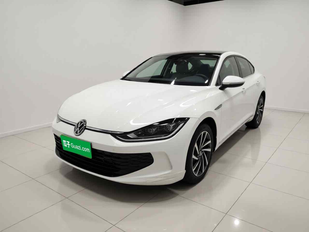 大众 2024款 凌渡L 280TSI DSG潮辣版(2)