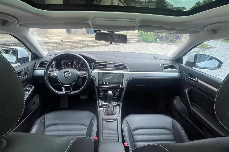 大众 凌渡 2019款 280TSI DSG舒适版 国VI中控内饰7002